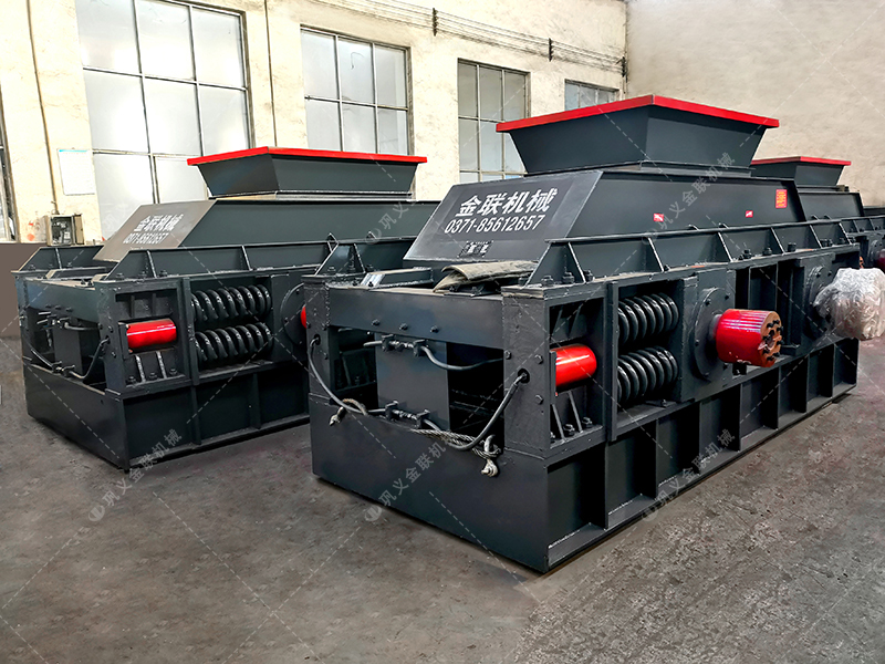 用對(duì)輥式破碎機(jī)打瓜米石效果怎么樣？?jī)r(jià)格貴嗎？