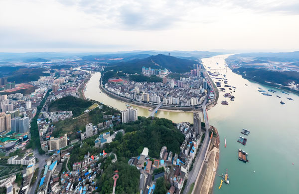 �����Ž�ˮ������ȫ�ˮ���̃�ˮ�O(sh��)���x���ķN?